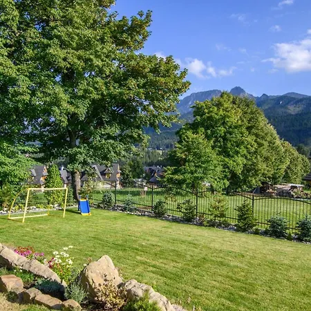 Udanypobyt Sywarne Prestige Willa