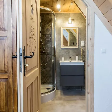 Udanypobyt Sywarne Prestige